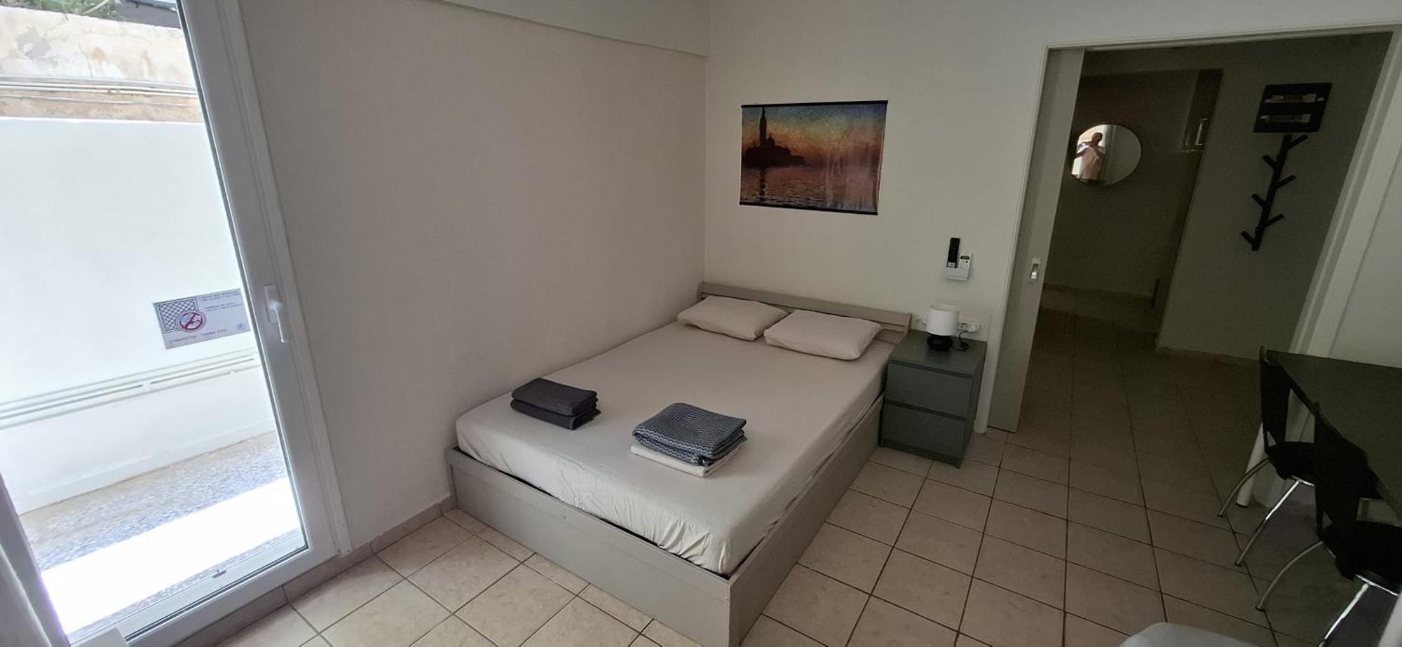 Honeybee4 - Cozy Studio Close To The Port, Airport & Athens Rafína Exterior foto