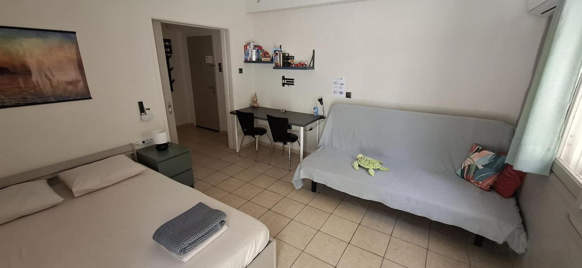Honeybee4 - Cozy Studio Close To The Port, Airport & Athens Rafína Exterior foto